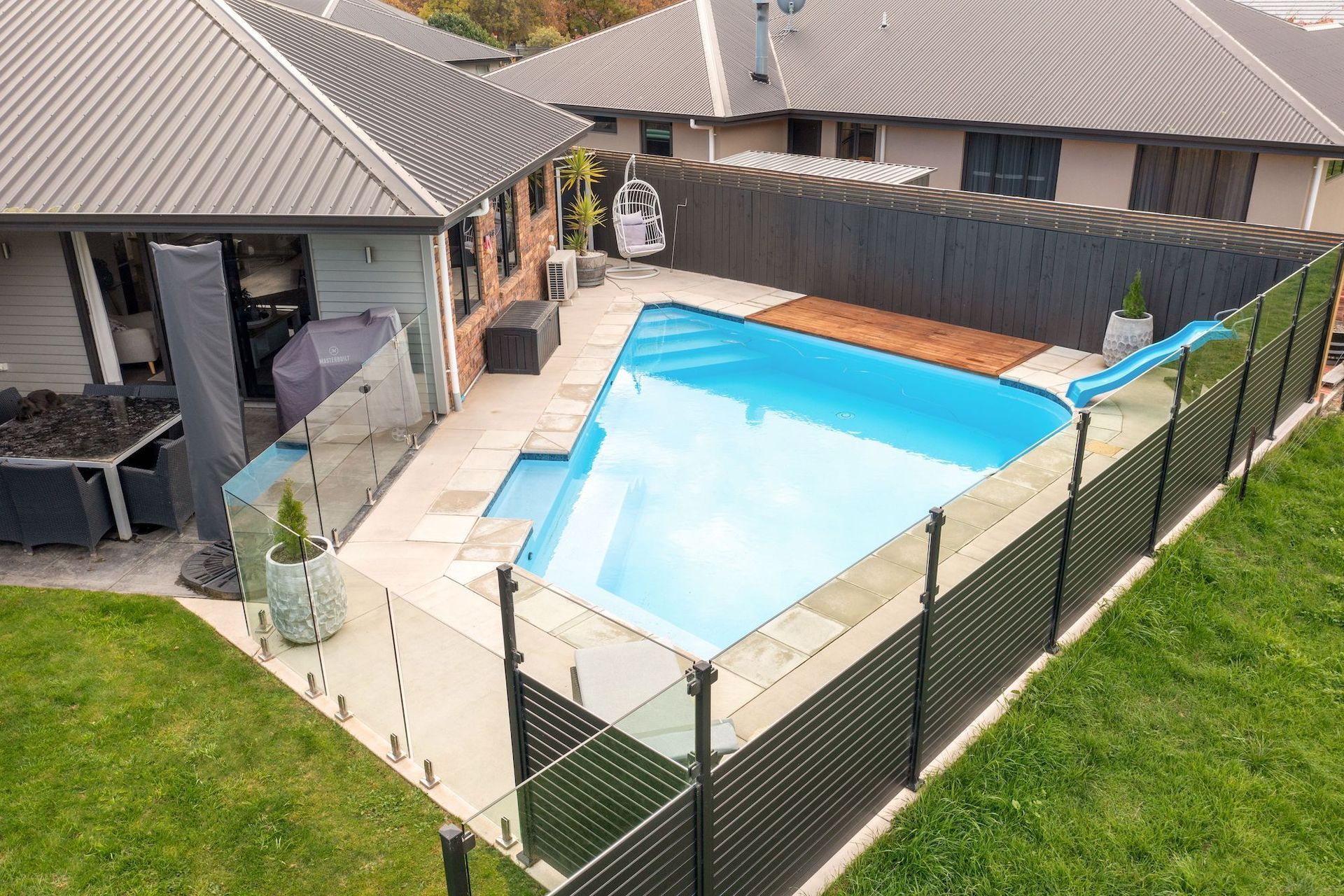 Thompson-New-Marlb-Pools-2.jpg