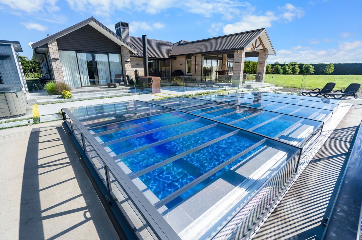 X Trainer 10.2 x 4.2m in Pacific by Ultimate Pools