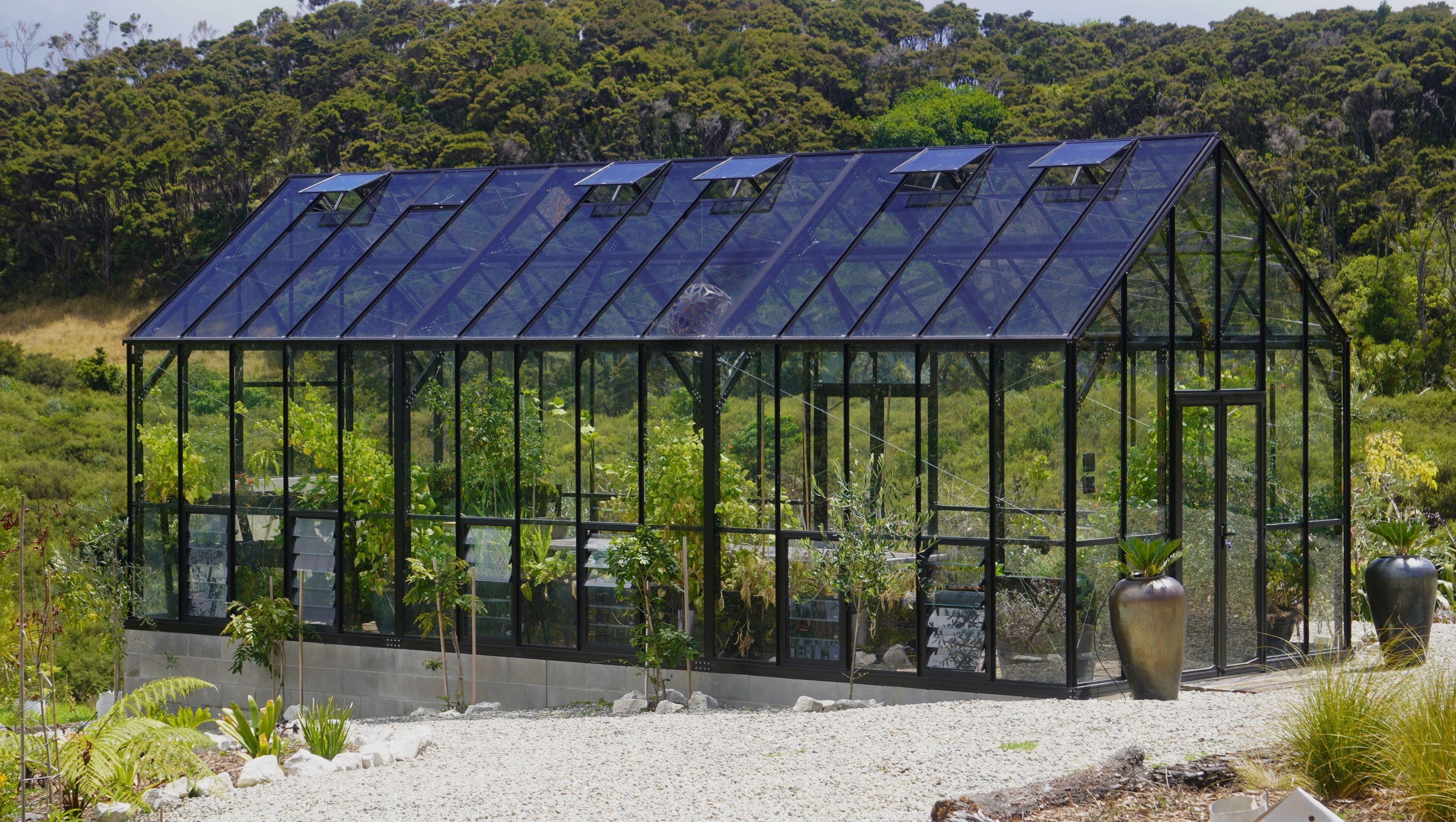 Tāwharanui Glasshouse
