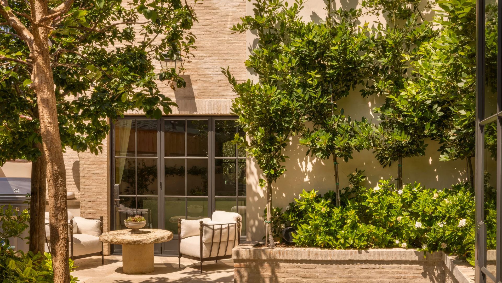 Bayshores banner