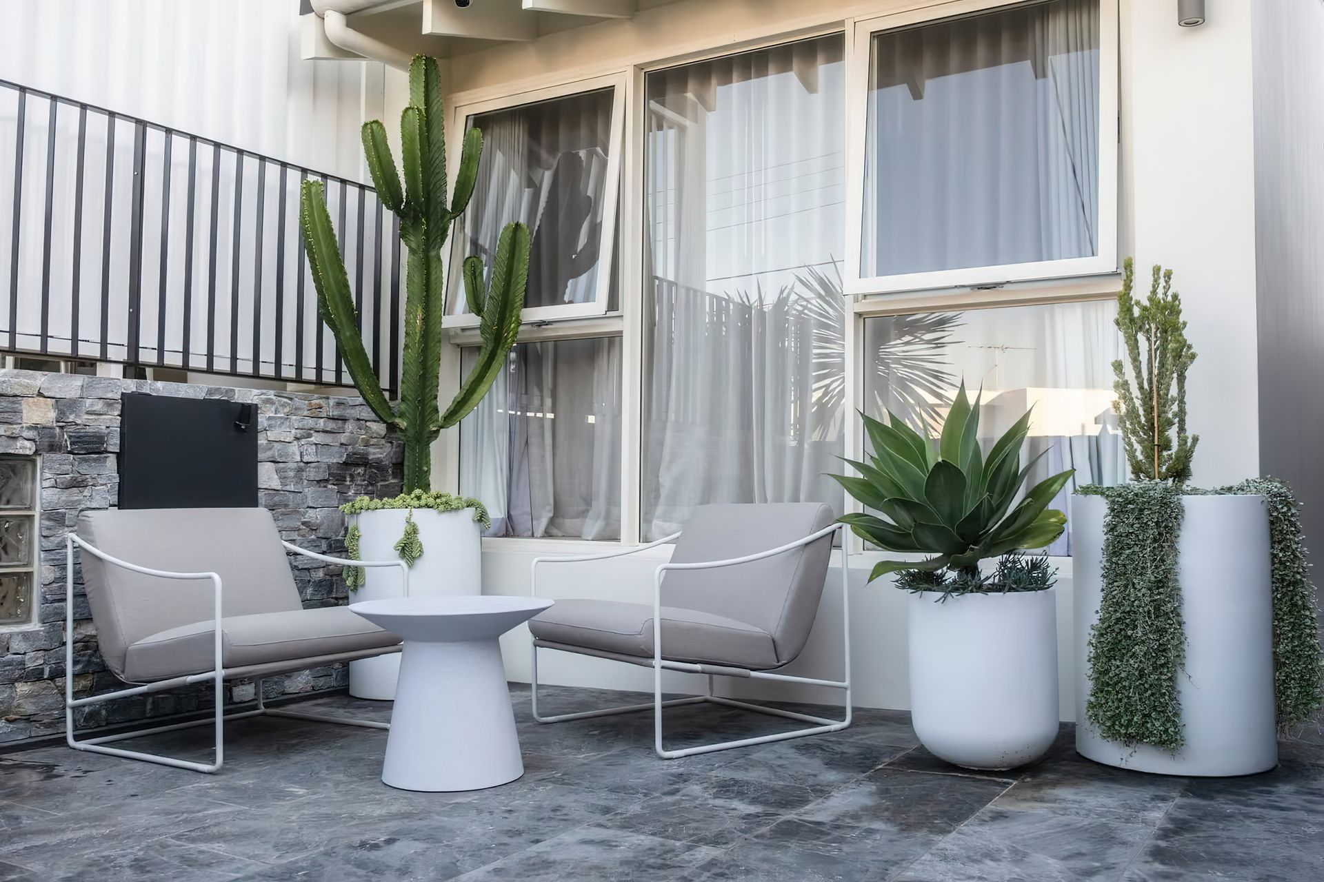 imgi4Front-garden-designer-Bellevue-Hill-NSW-By-Vogue-Vine-scaled.jpeg