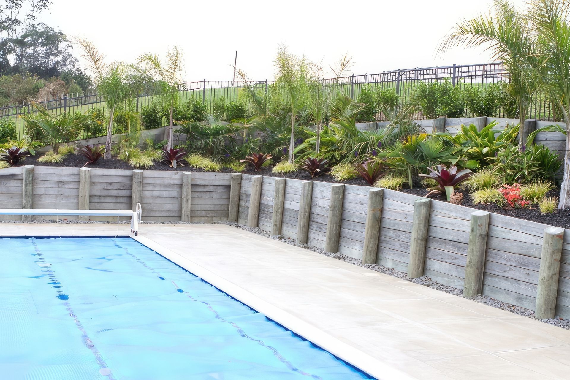 pf-landscape-design3-gigapixel-standard-scale-400x.jpg