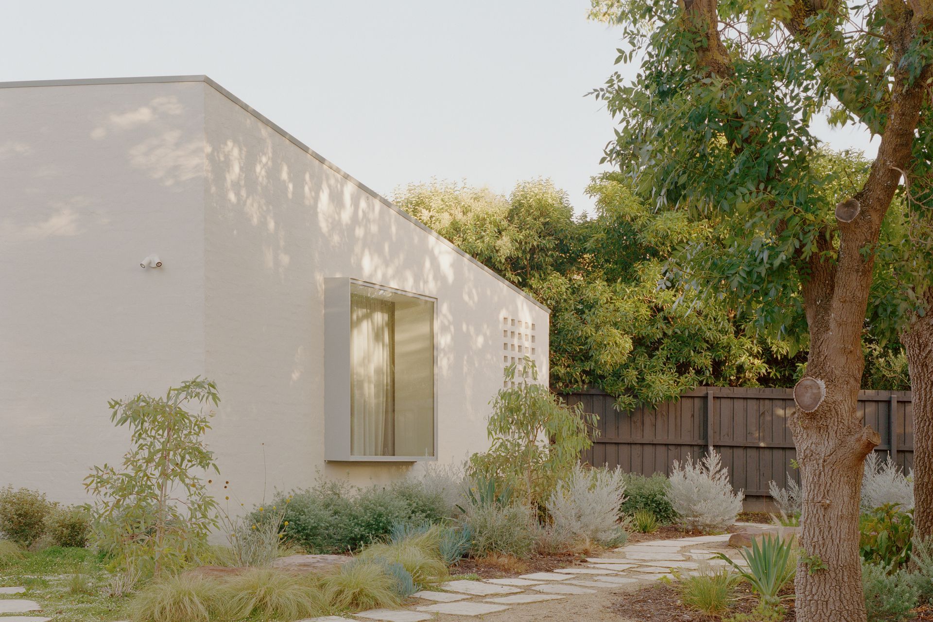 two-parts-housepier-carthewpeachy-green-4-v3.jpg