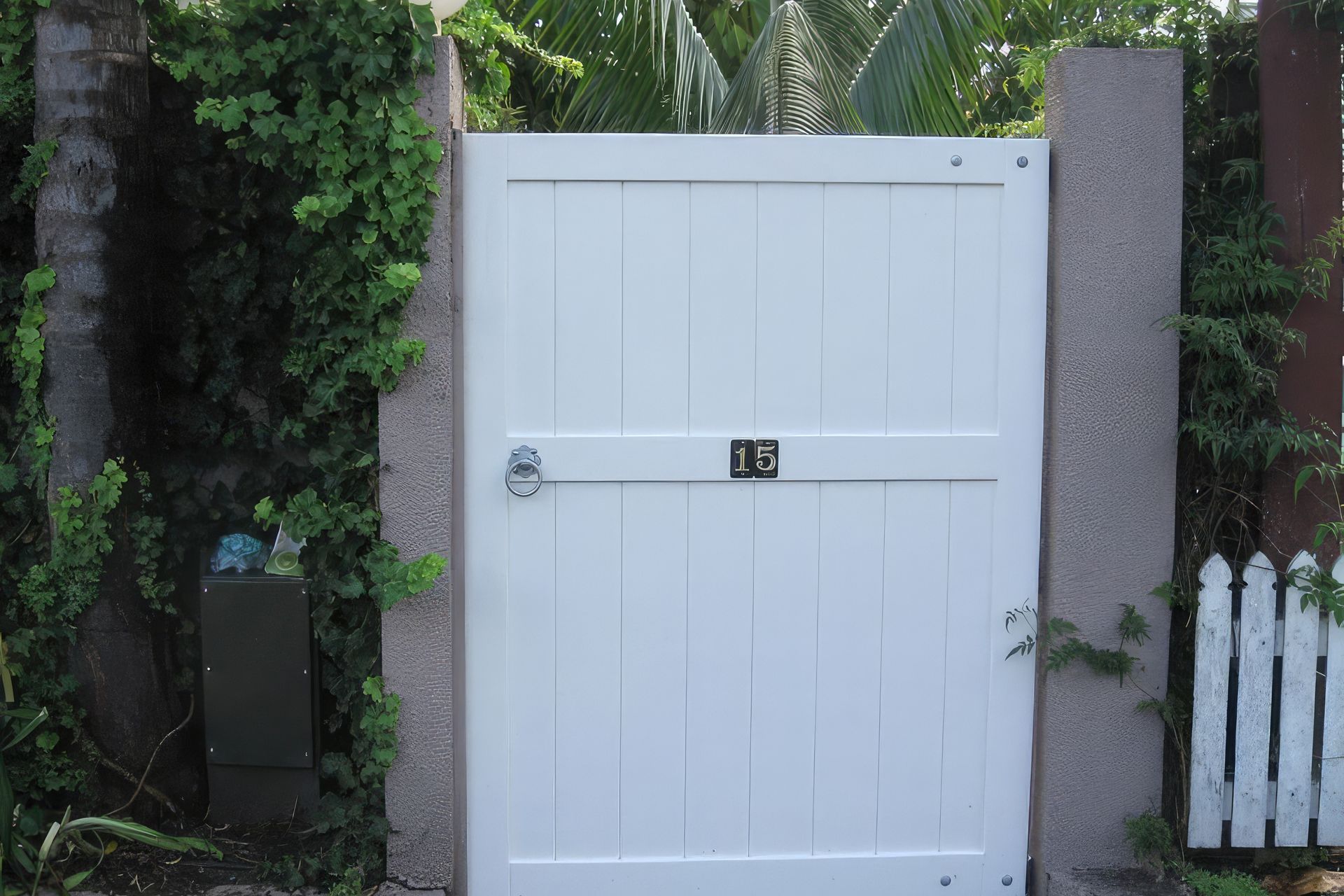 upGatez6-fix-standard-scale-400x.jpg