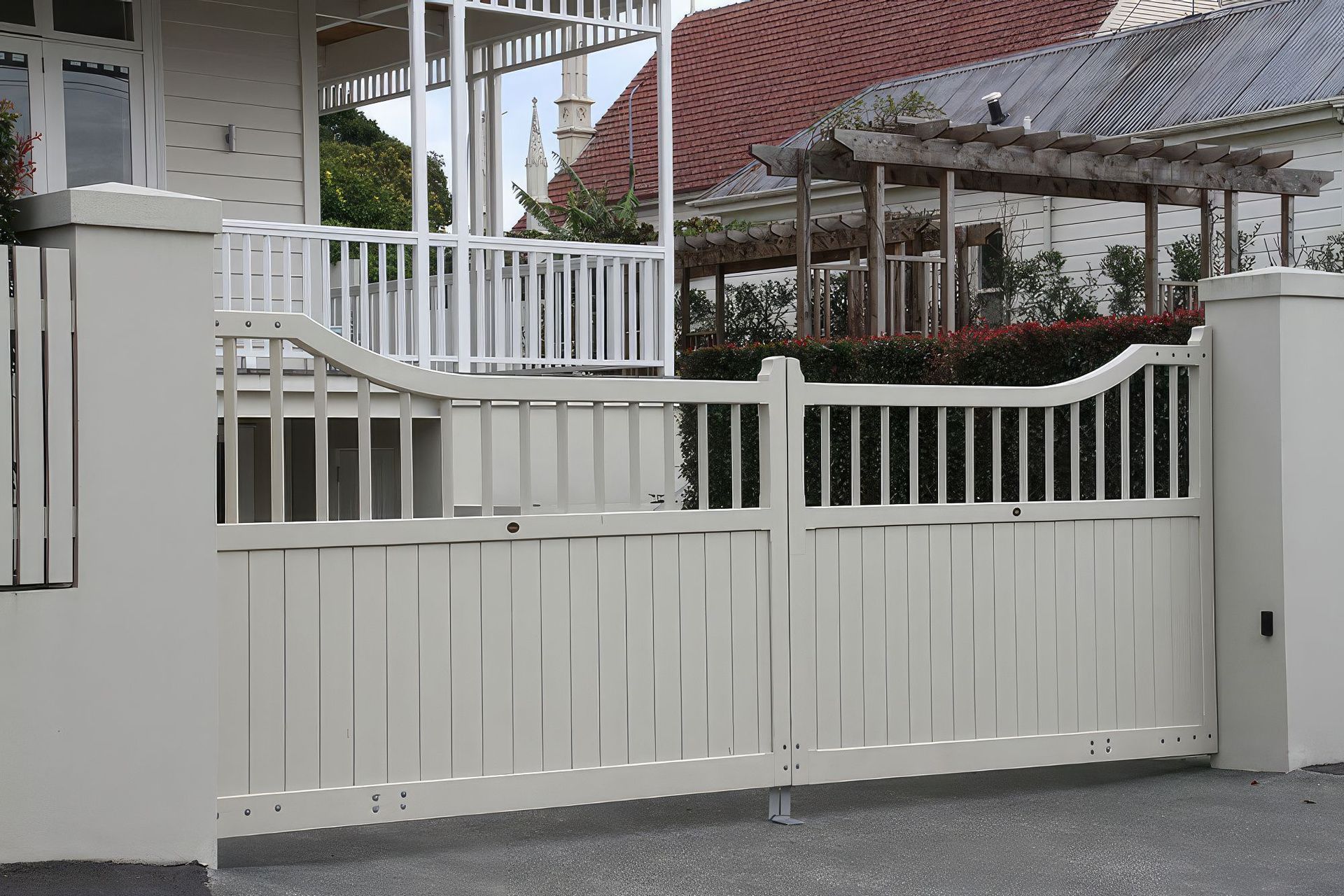 upSherwood2-fix-standard-scale-200x.jpg