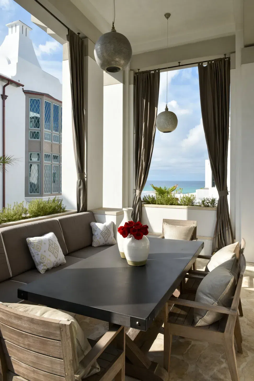 Alys182SeaGardenExteriorDining2ViewVs2.webp