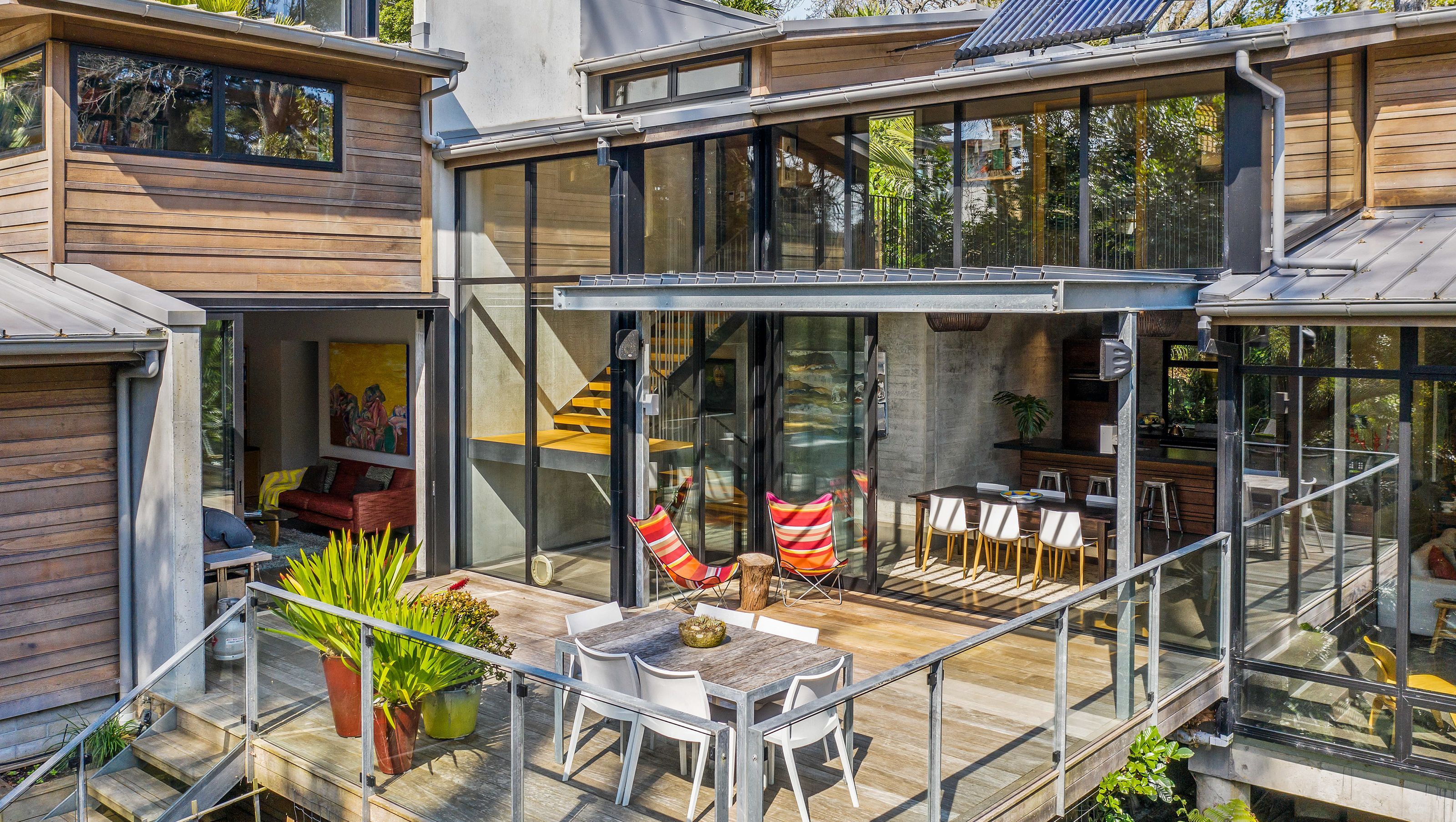 St Georges Bay Road Home