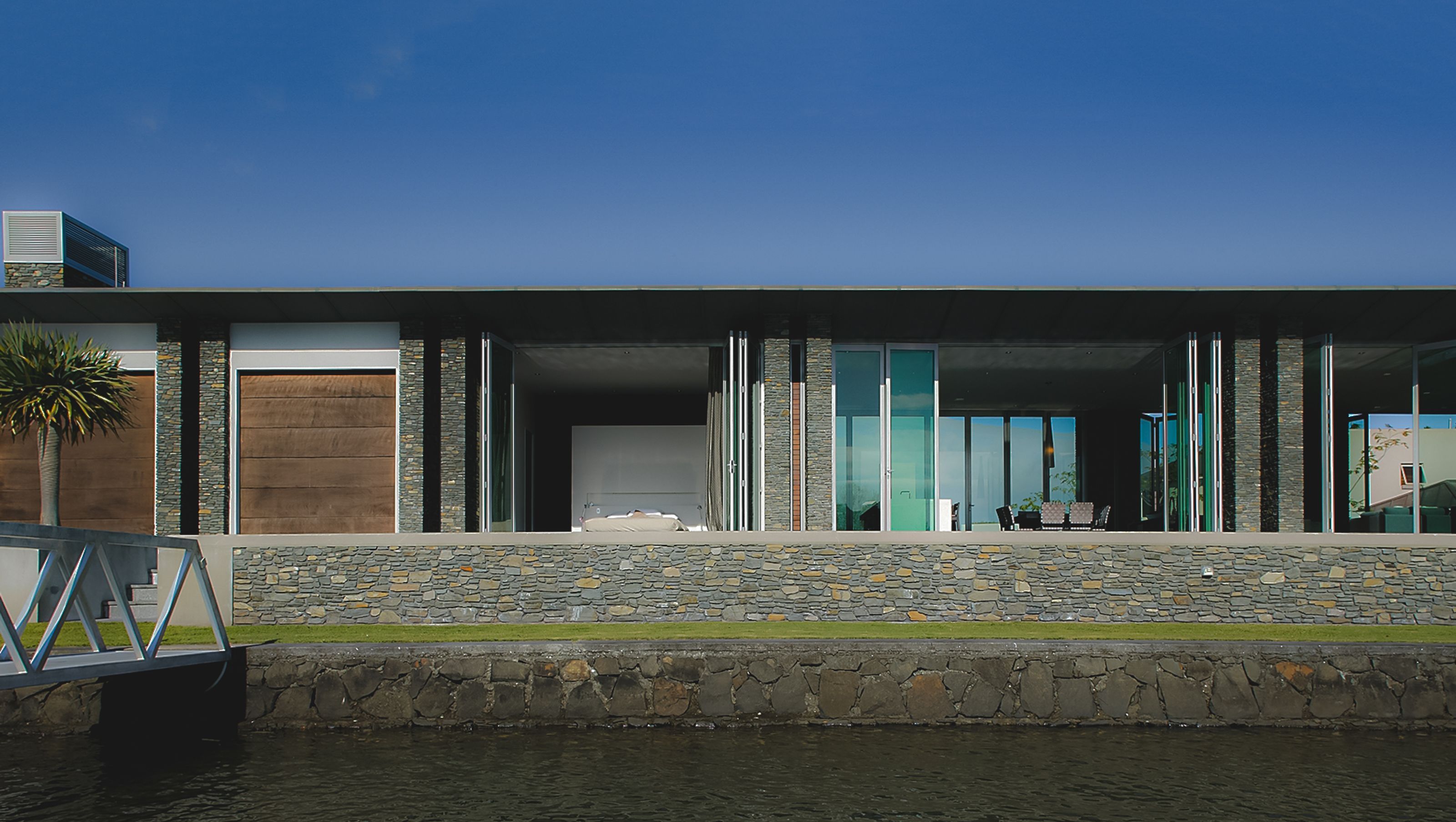 Pauanui House