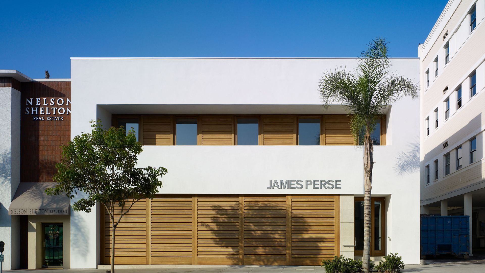 James Perse Flagship banner