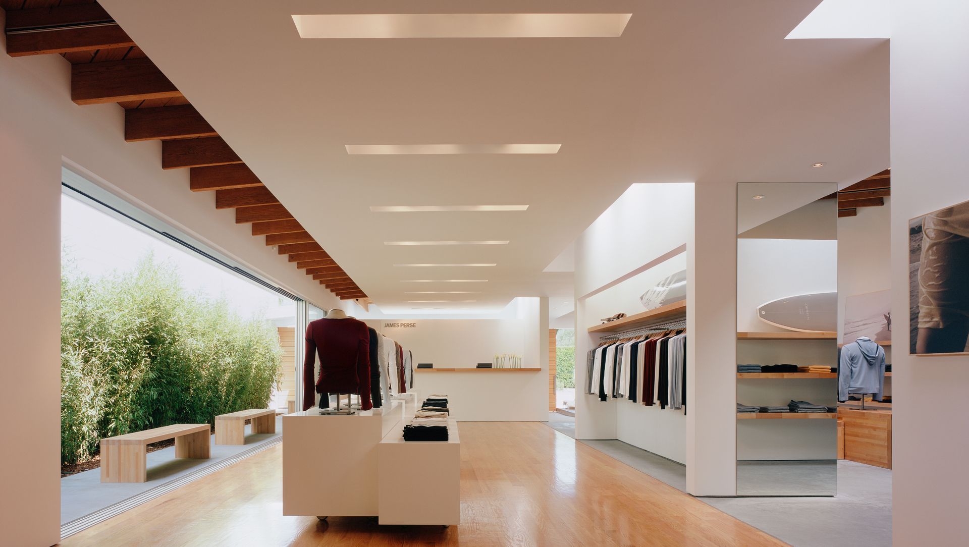 James Perse Debut Store banner