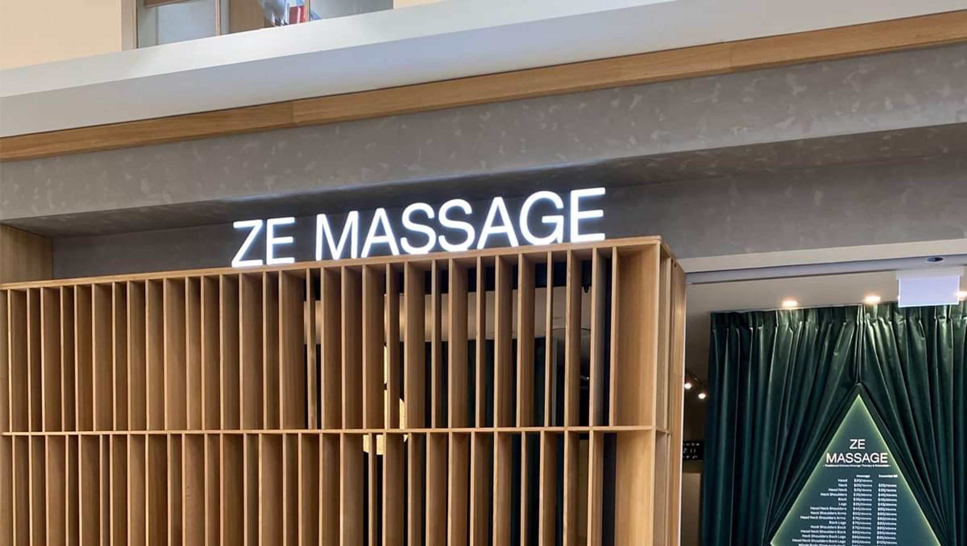 Shopping Centre Plaster