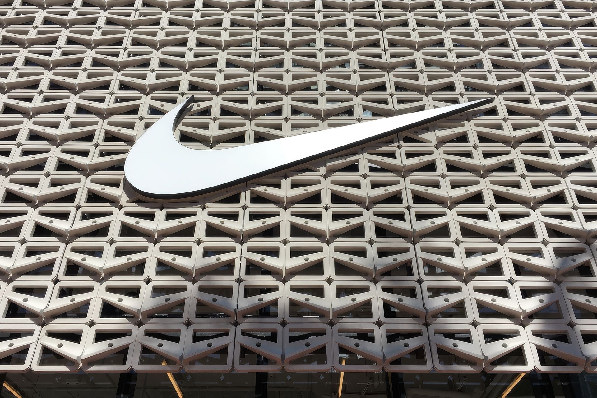 69445a0580e6625332933bdcNike-Detail-3-upscaled-by-Replicate.jpg