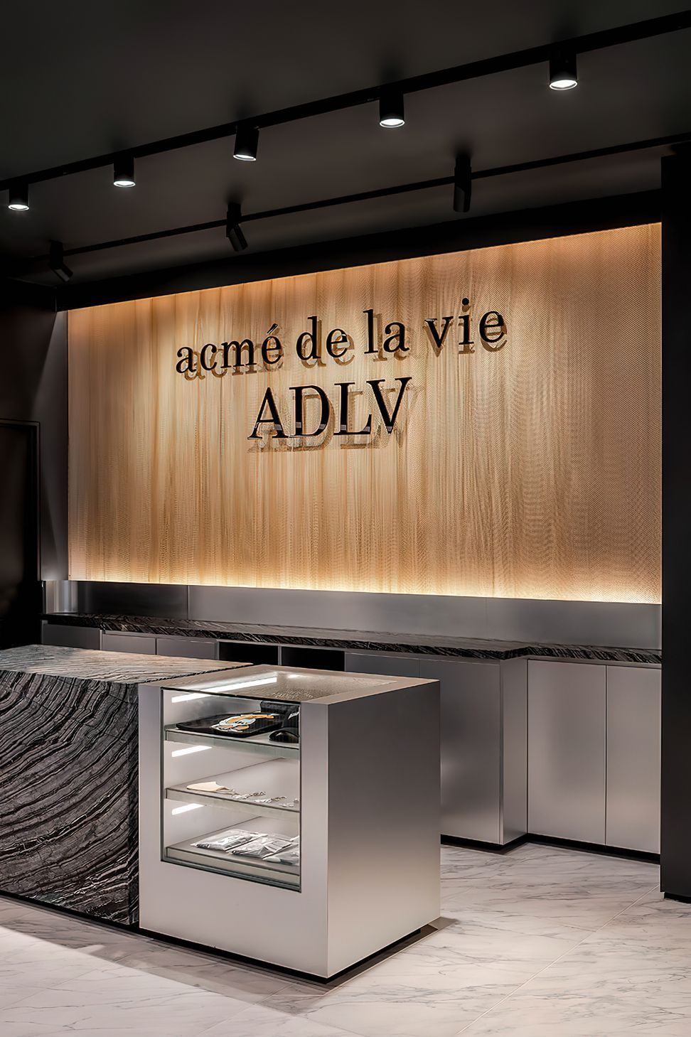 ACMÉ DE LA VIE_QV