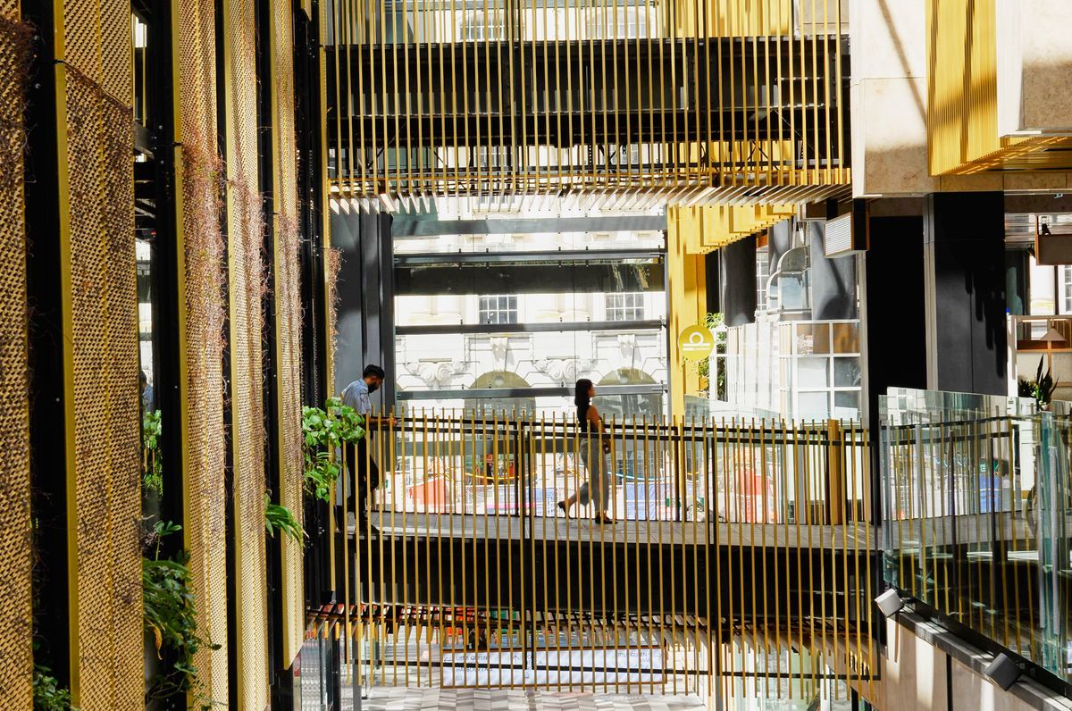 Commercial Bay | Podium