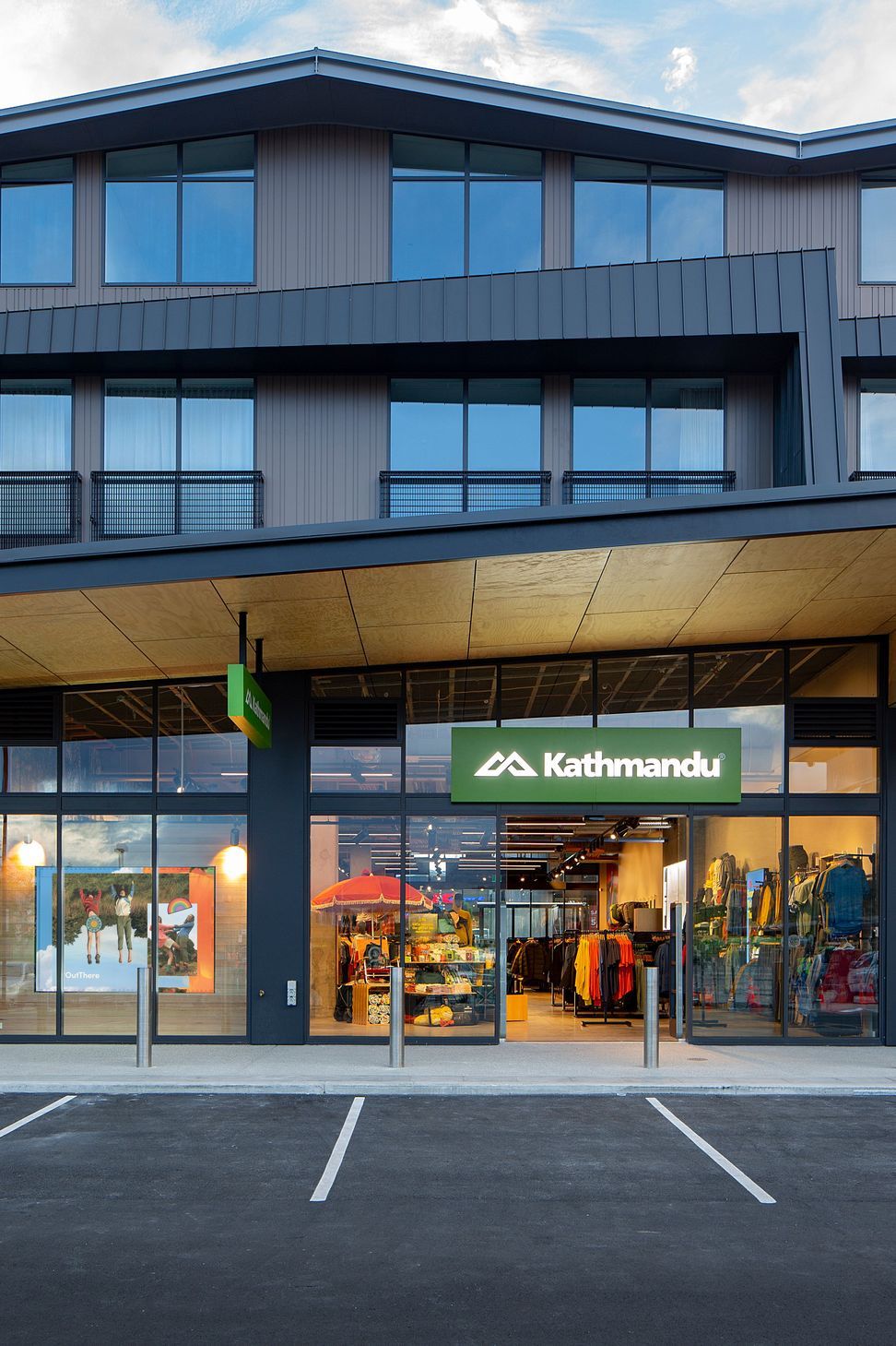 Kathmandu Five Mile | Queenstown