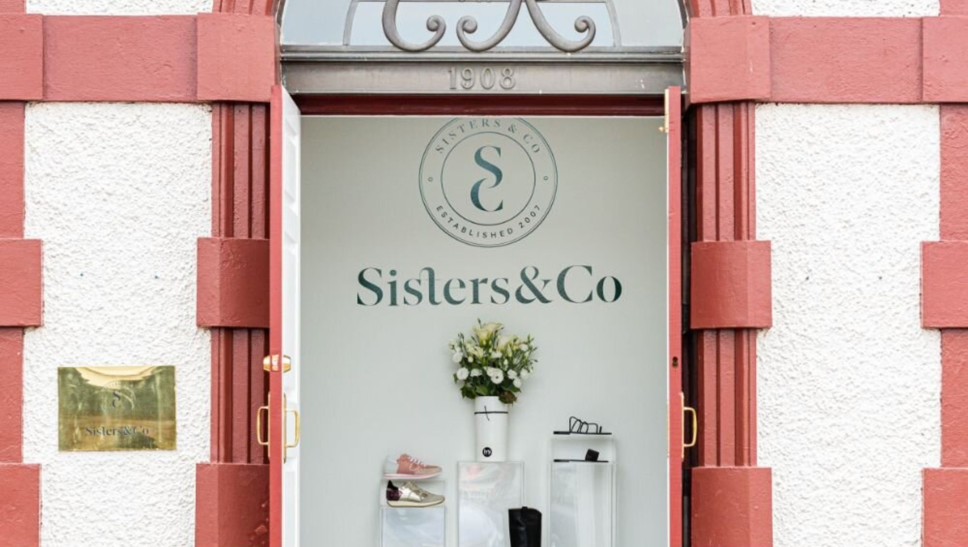 Sisters & Co Fitout