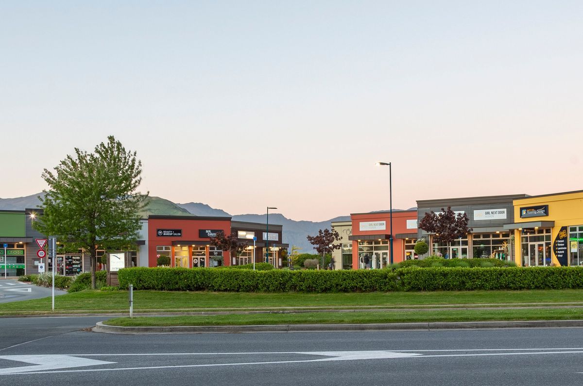 The Landing Shopping Center | Queenstown