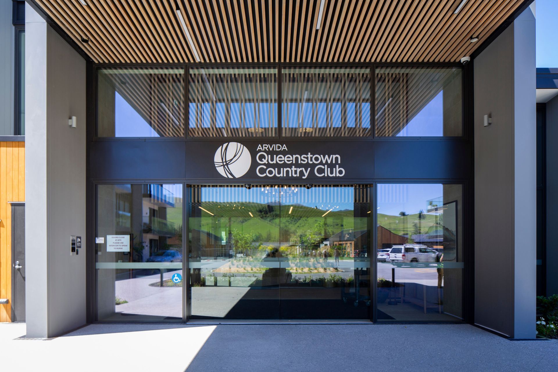 QCCDec2024027.jpg