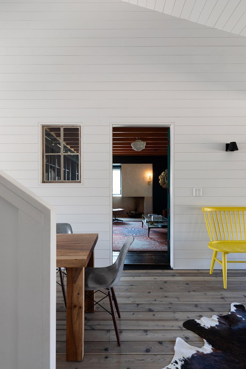 13CampFrioCuppettKilpatrickArchitectureandInteriorDesignminimal-design-open-dining-interior.jpg