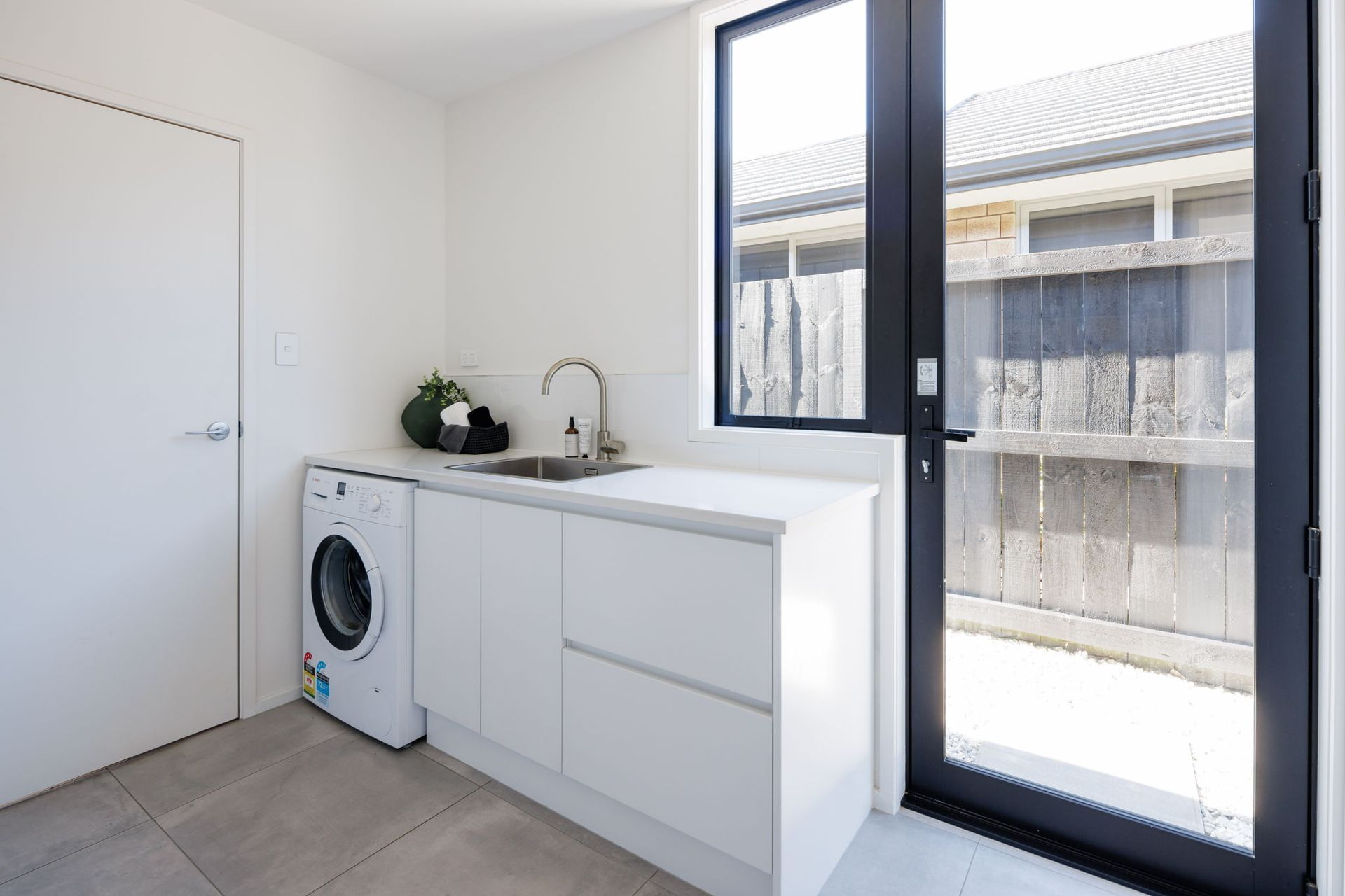 17-web-or-mls-14inHouseAR56381.jpg