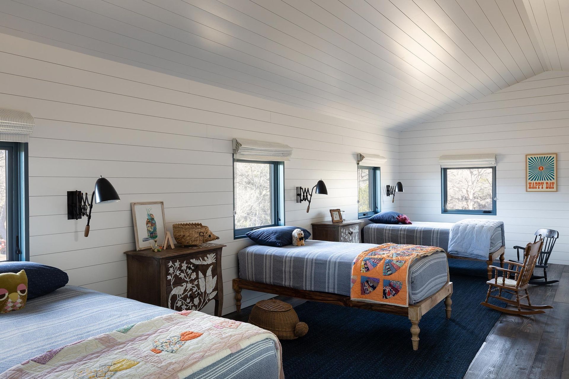 20CampFrioCuppettKilpatrickArchitectureandInteriorDesigncozy-bunk-bed-room-layout.jpg