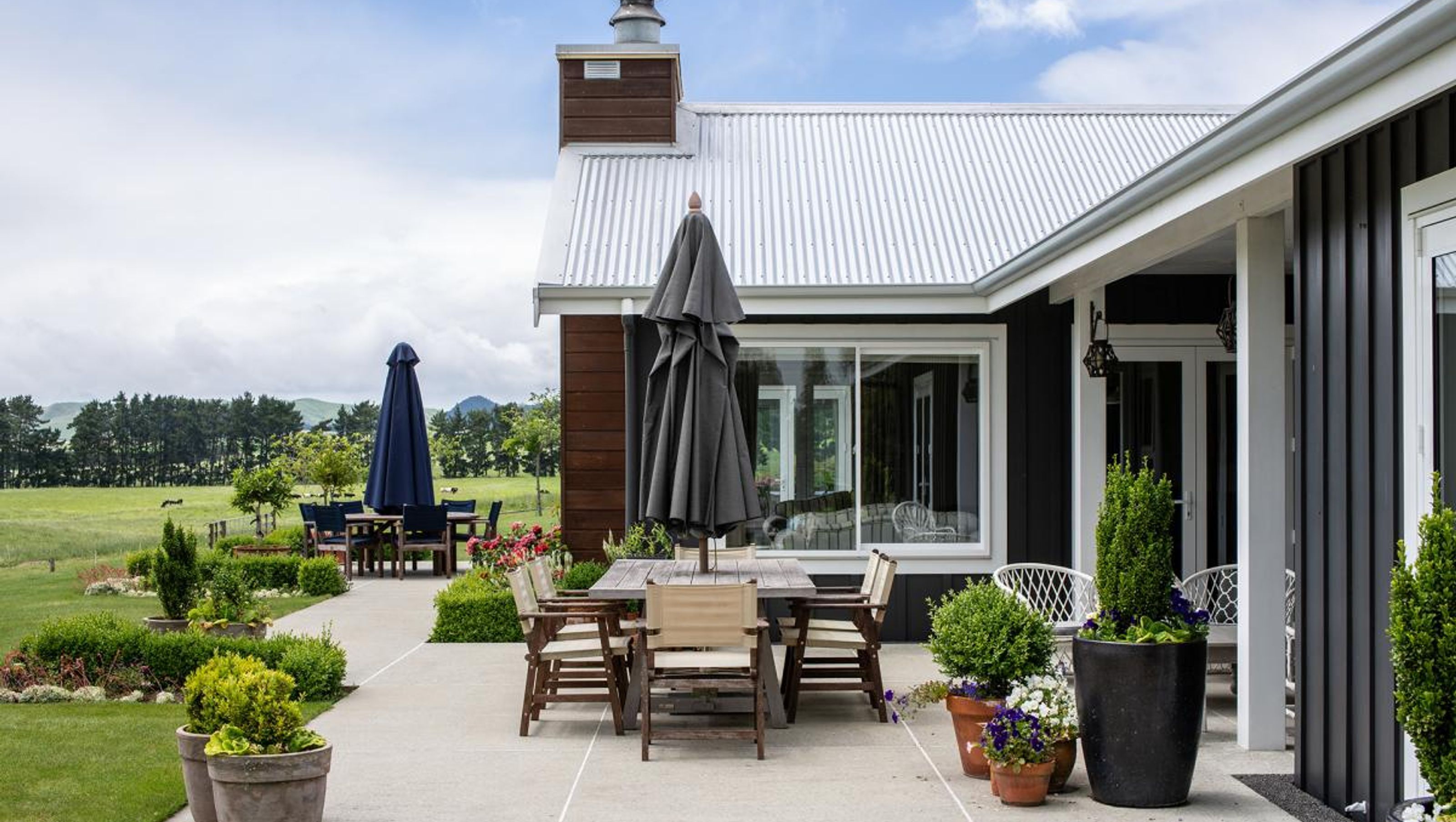Off Grid Architect House