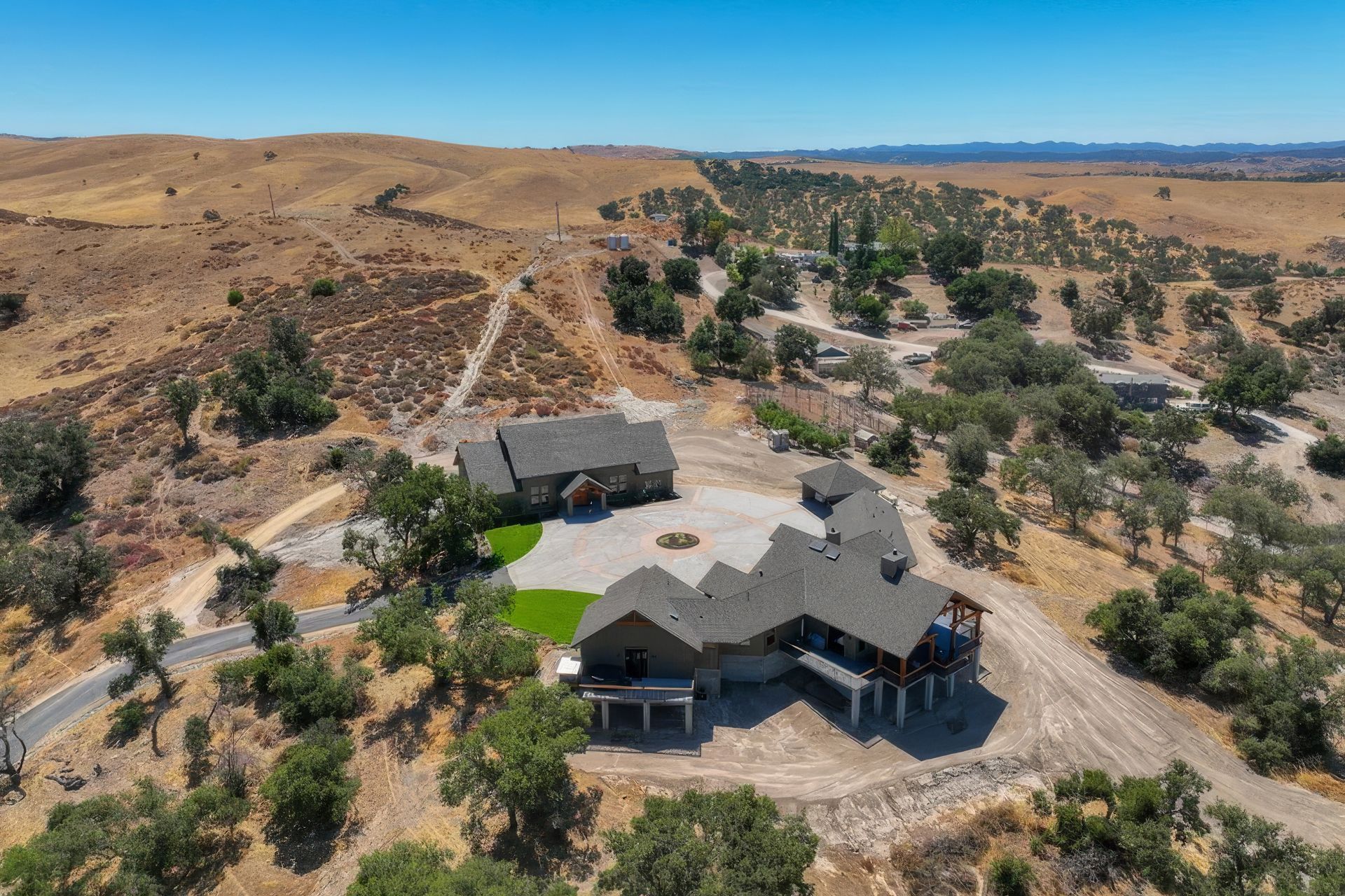 3445StageSpringsRoadAerial-8-ap-compressed-upscaled-by-Replicate.jpg