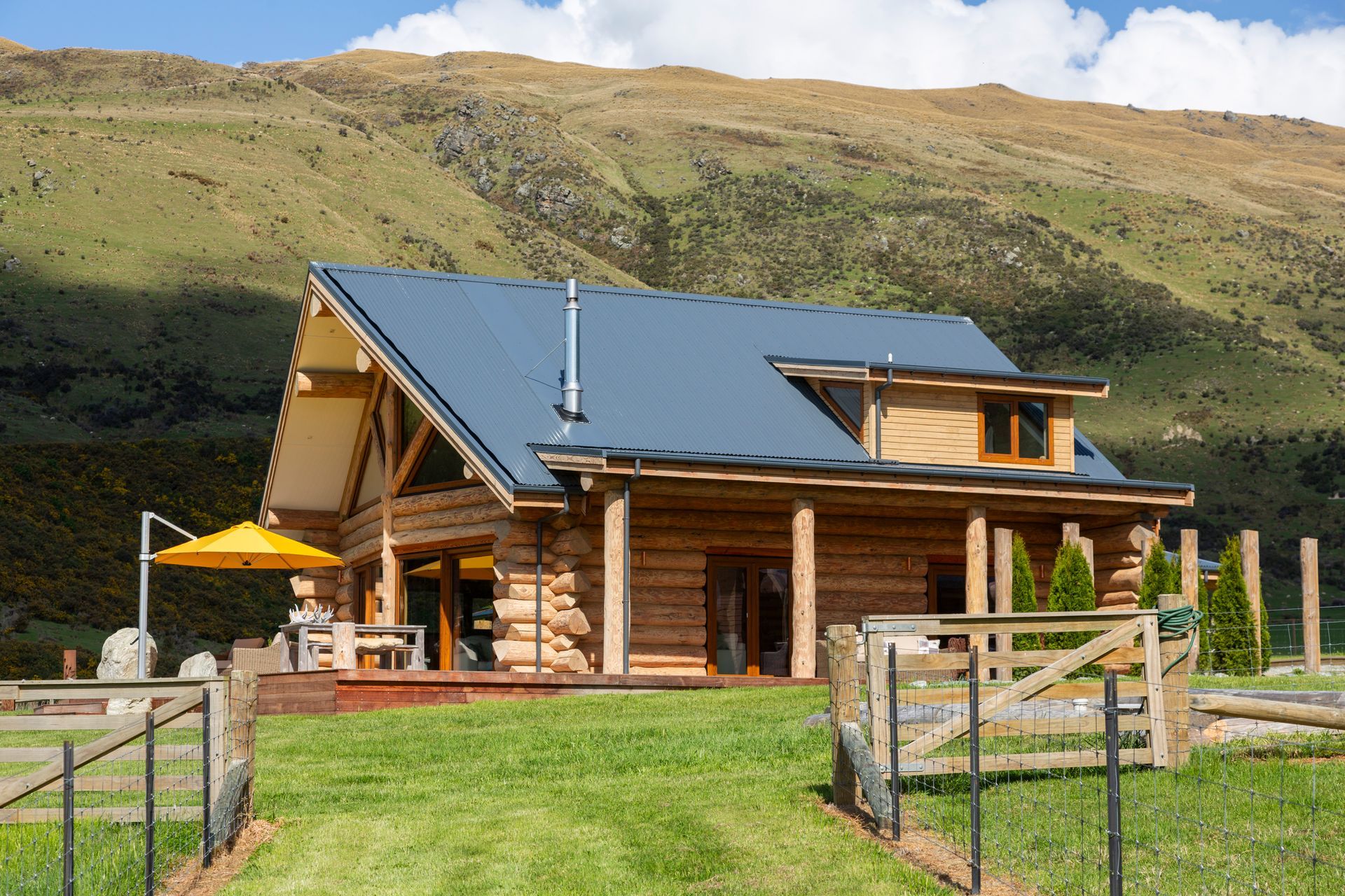 50McLeanRoadGarstonexteriors019.jpg