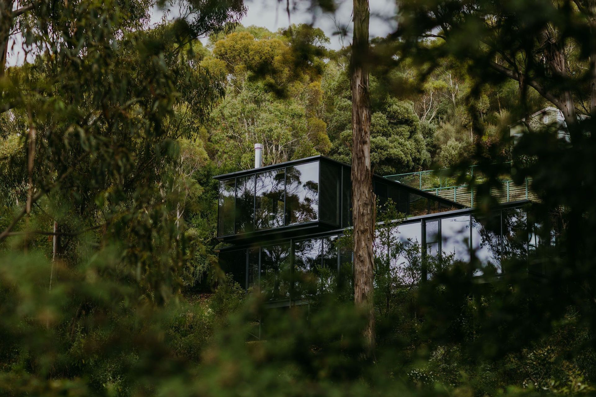 640122f0fd78b5660e23d0c2archierwindows-52.jpg