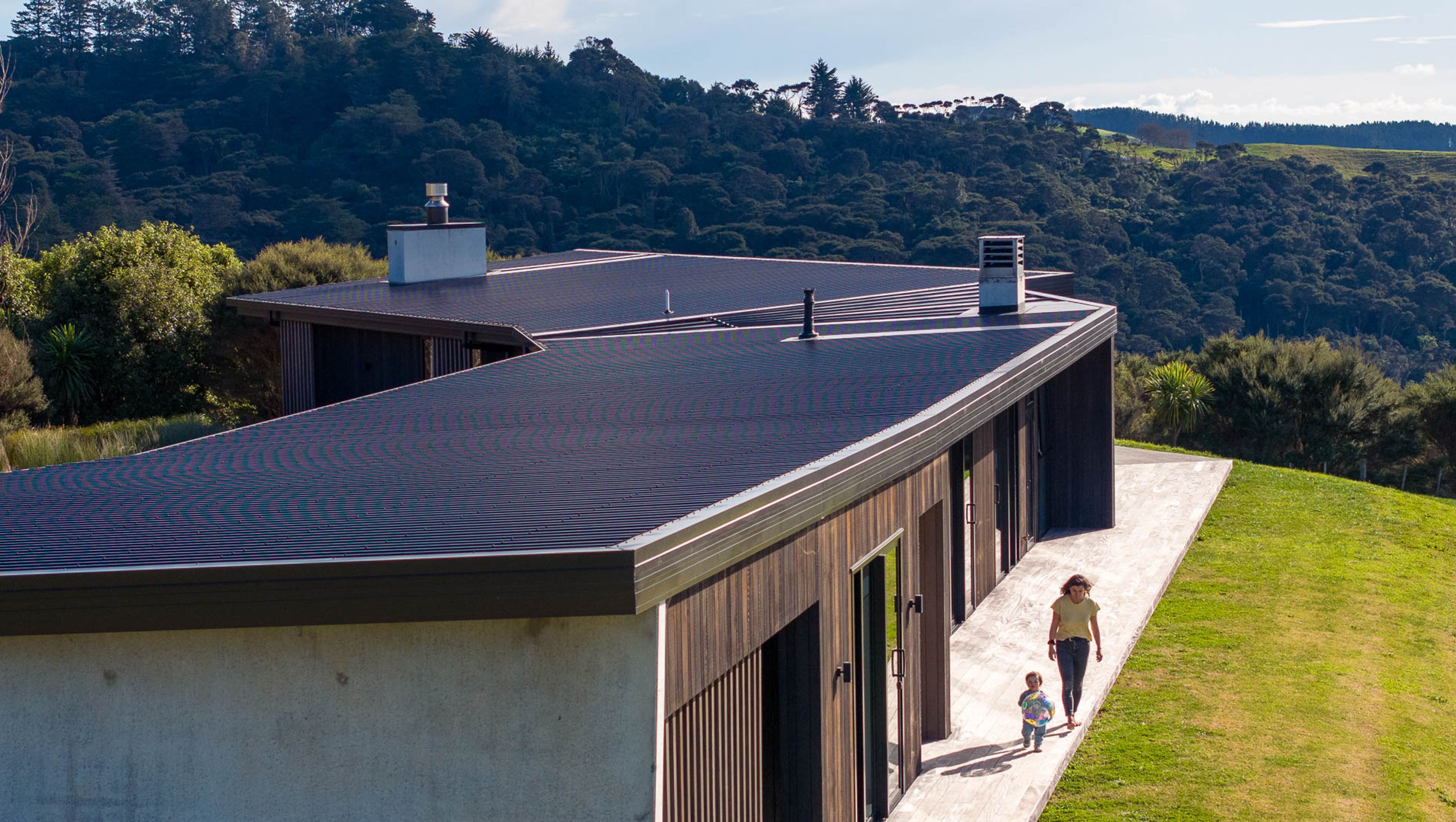 Dexters Retreat Raglan