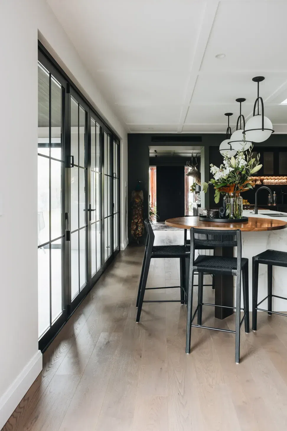 68952d8f366106ed5cfdfb7fNew-York-Street-Rich-Brown-Wooden-Flooring-16-p-2000.webp