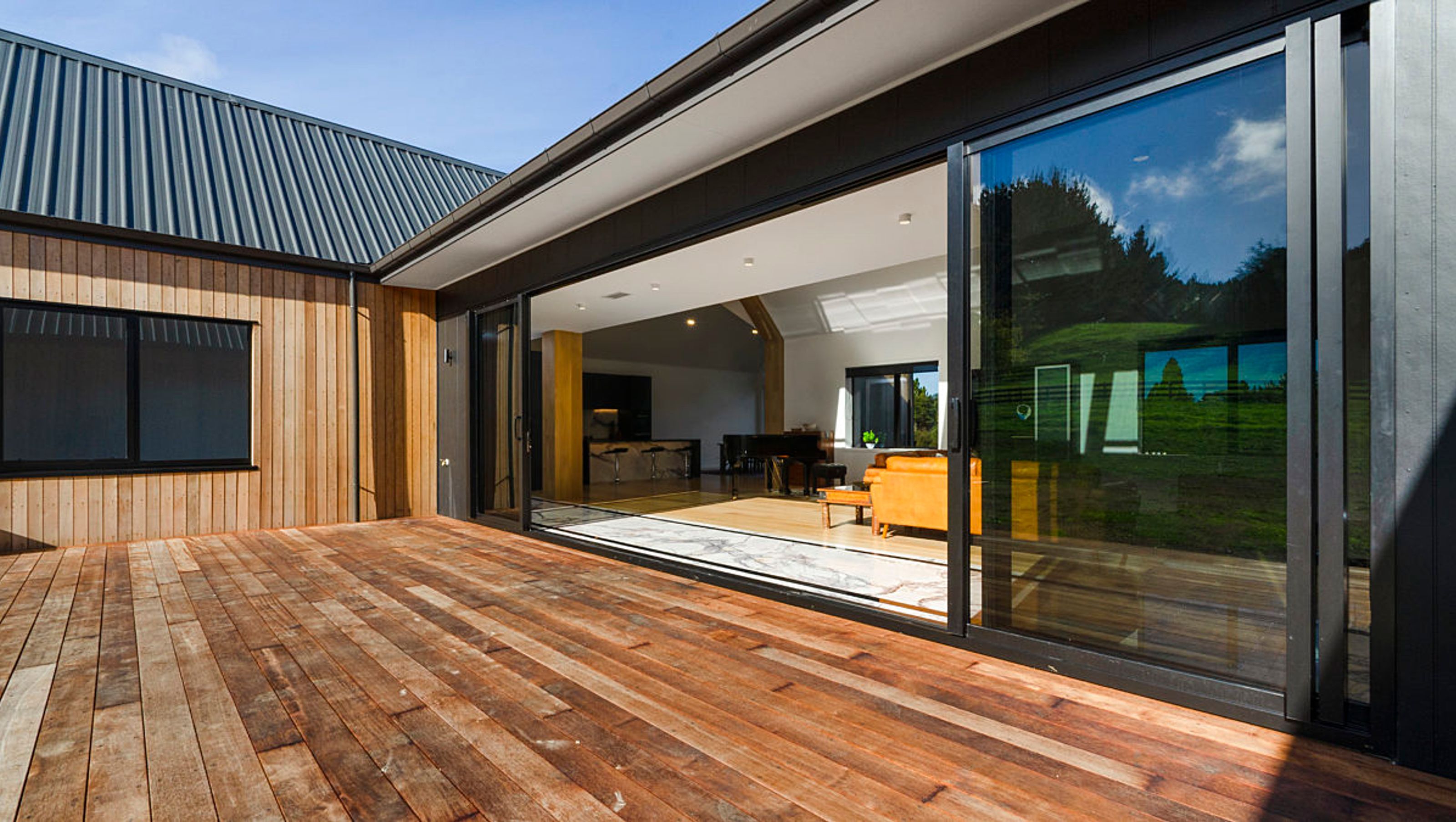 Dairy Flat Award Home