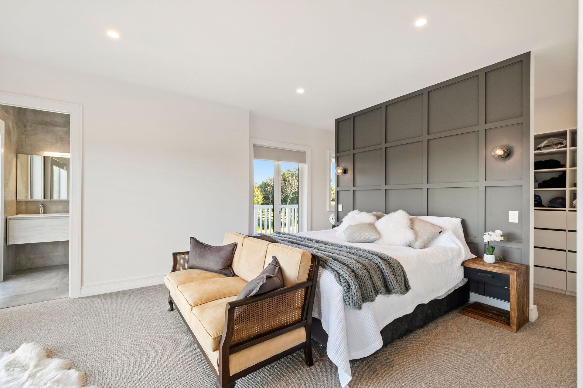 Karaka Country Home