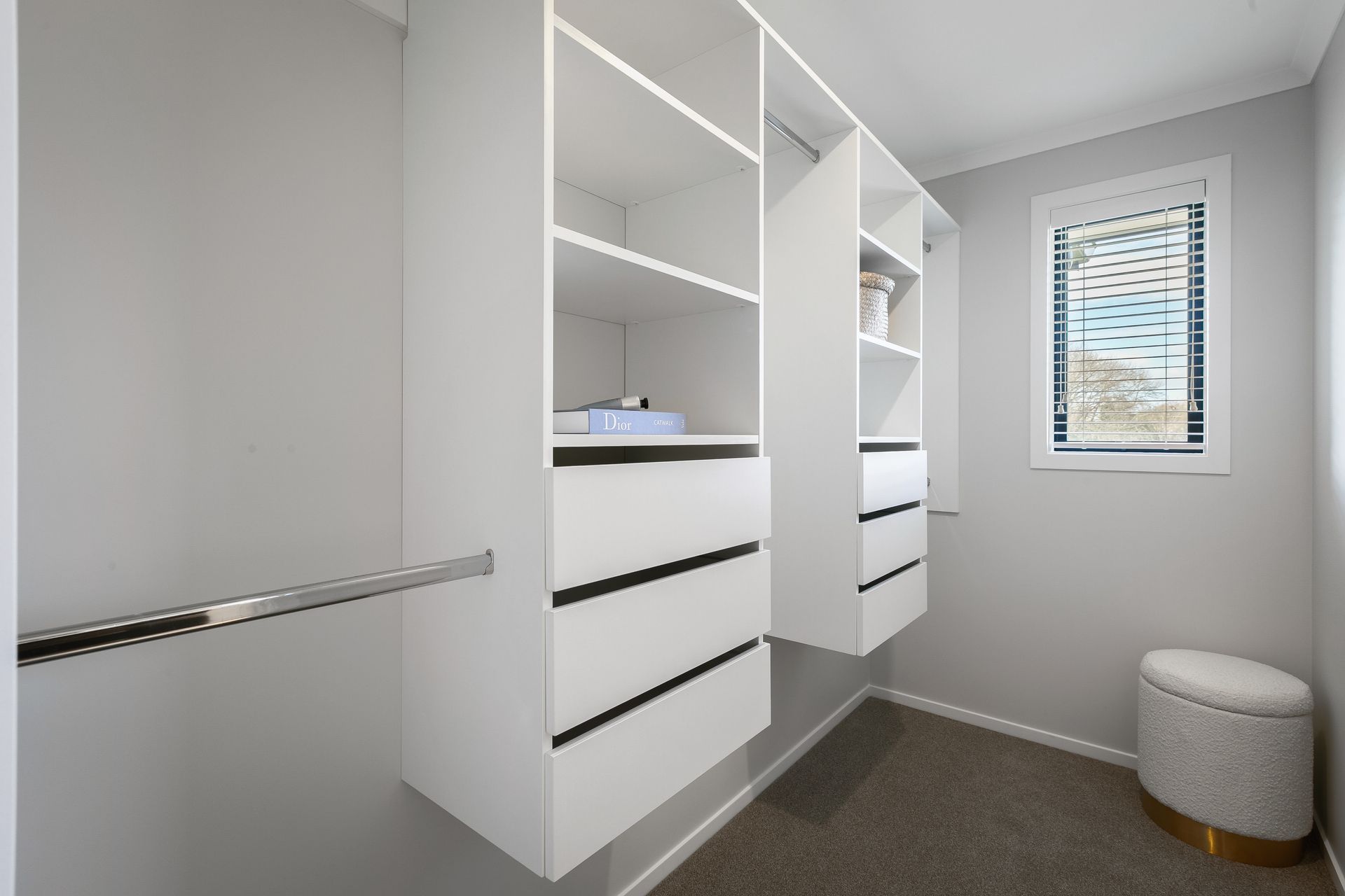 Abron-Real-Estate-22-of-43.jpg