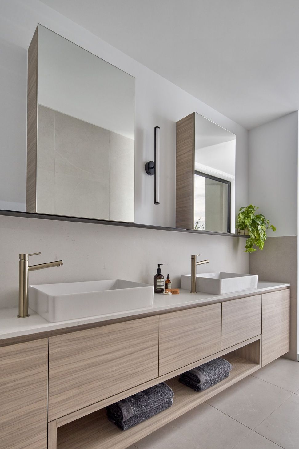 ArliHomesAyla33HarpleyEstate401.jpg