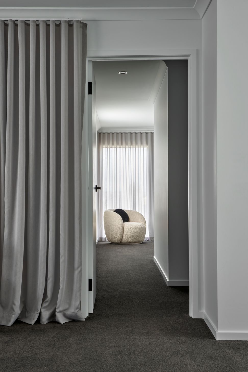 ArliHomesZuri36TheMaplesEstateINTERIORS401.jpg