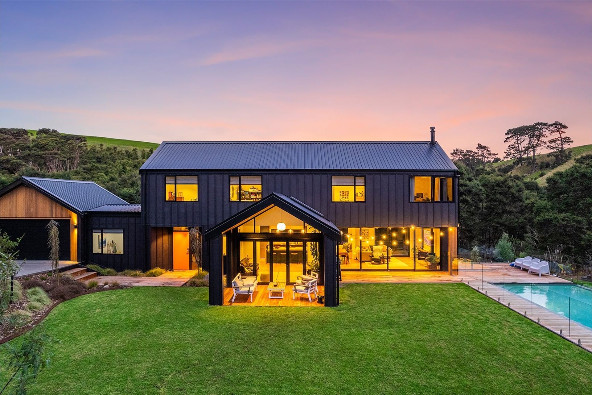 Bush-View-House-2.jpg