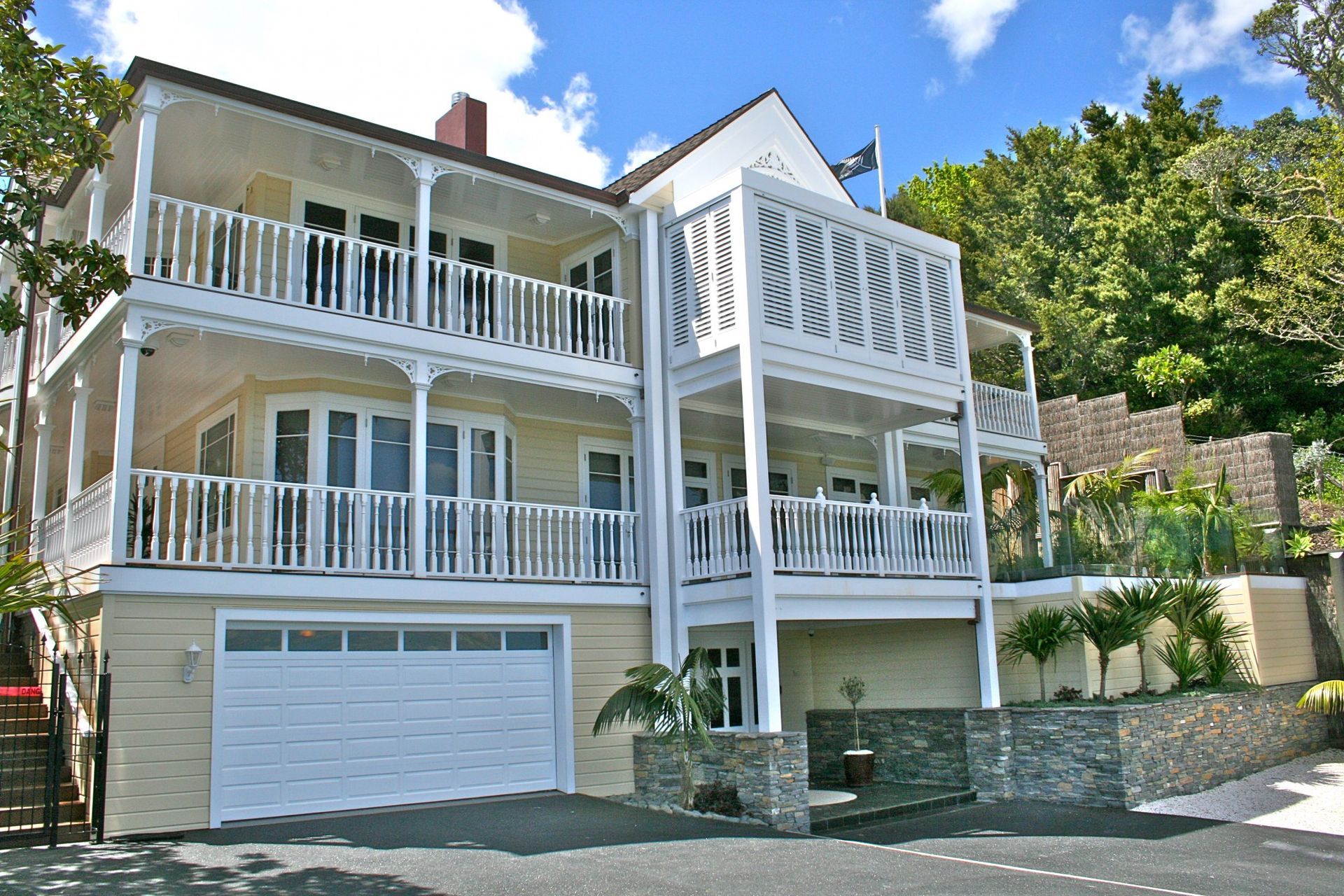 Colonial Style