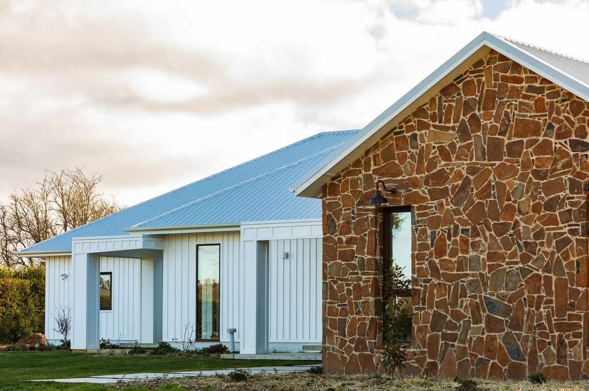 Walcha Road