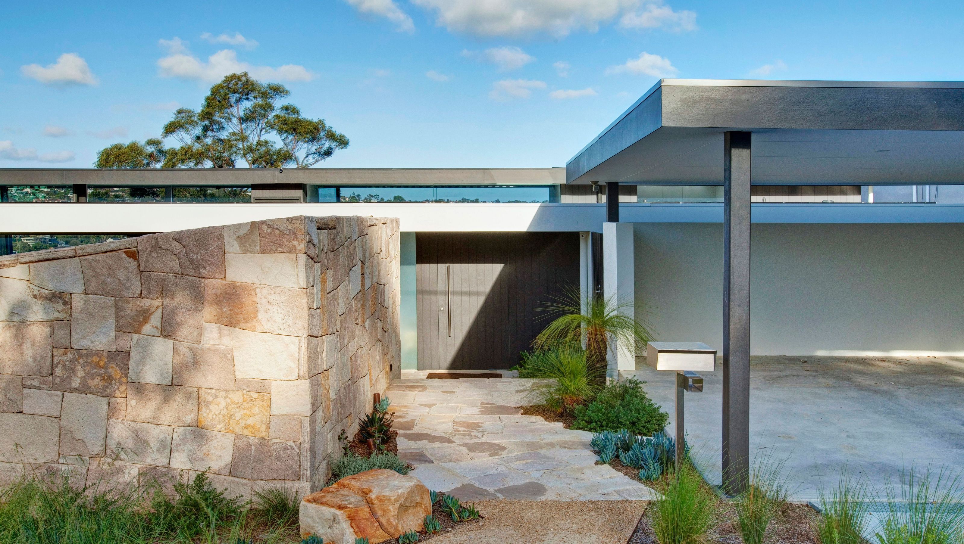 Middle Harbour Modern