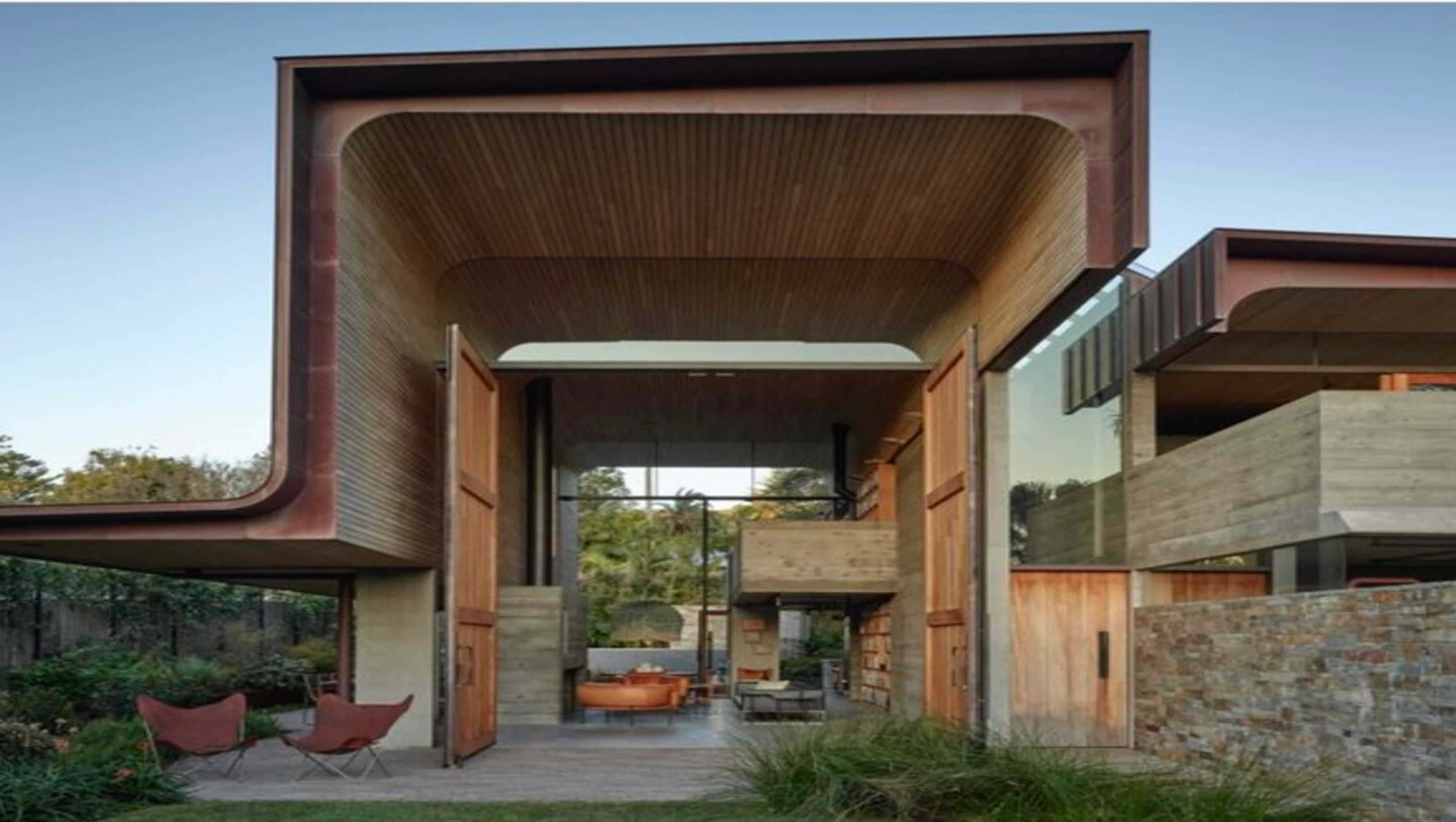 Backdune House
