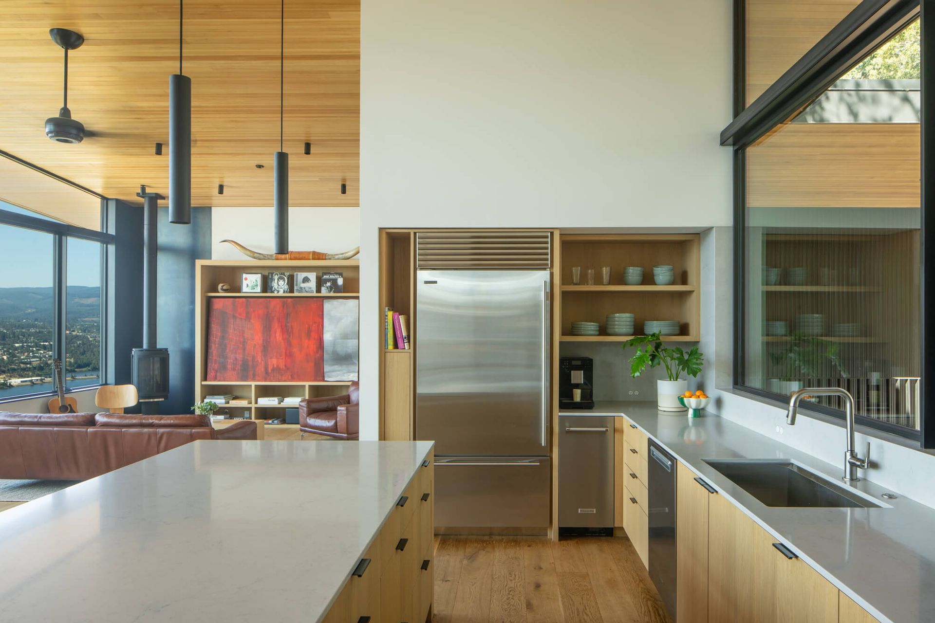 LS20250722whitesalmonhouse029.jpg