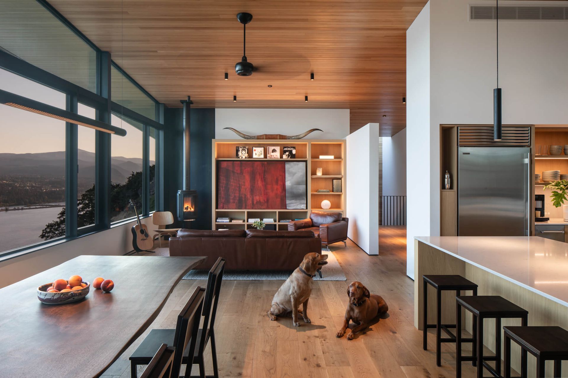 LS20250722whitesalmonhouse033.jpg