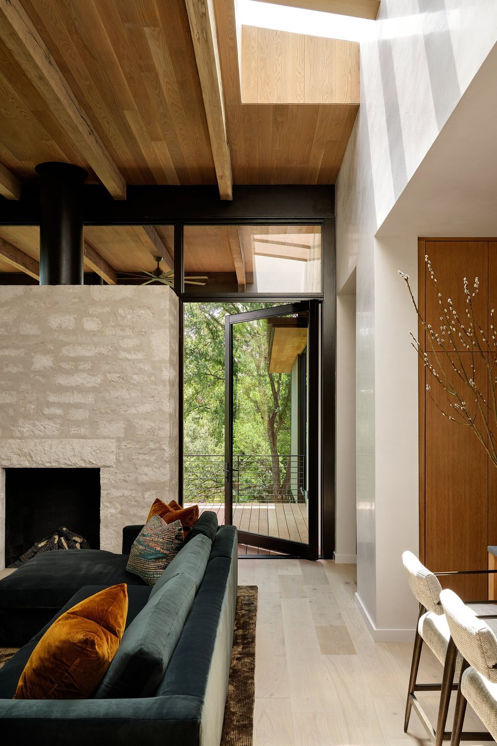 Mark-Richardson-Architects-Modern-Treehouse-Austin-Texas-8.jpg