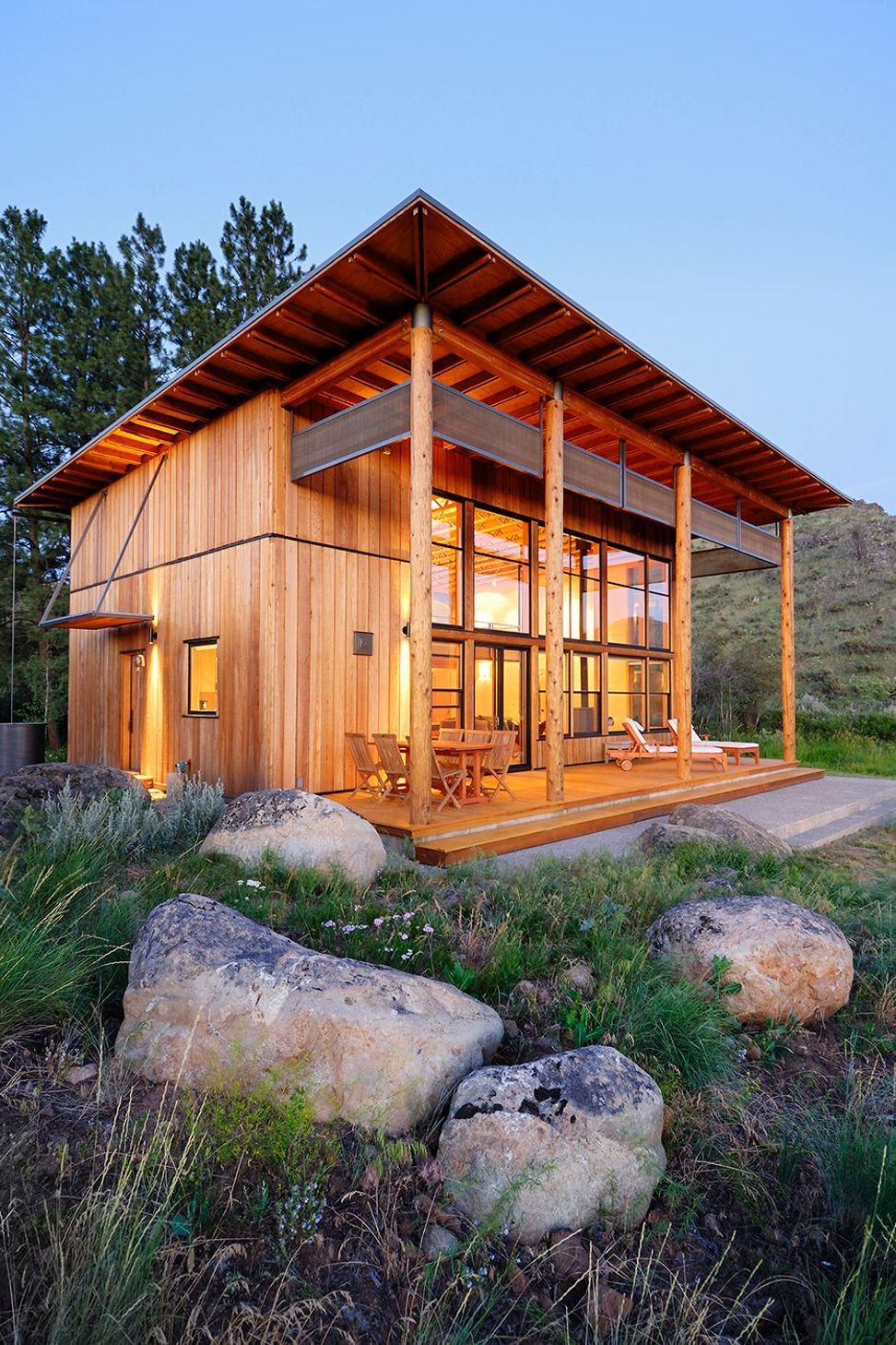 Twisp-CabinJA-Single-FamilyPhoto-by-Will-Austin15.jpg