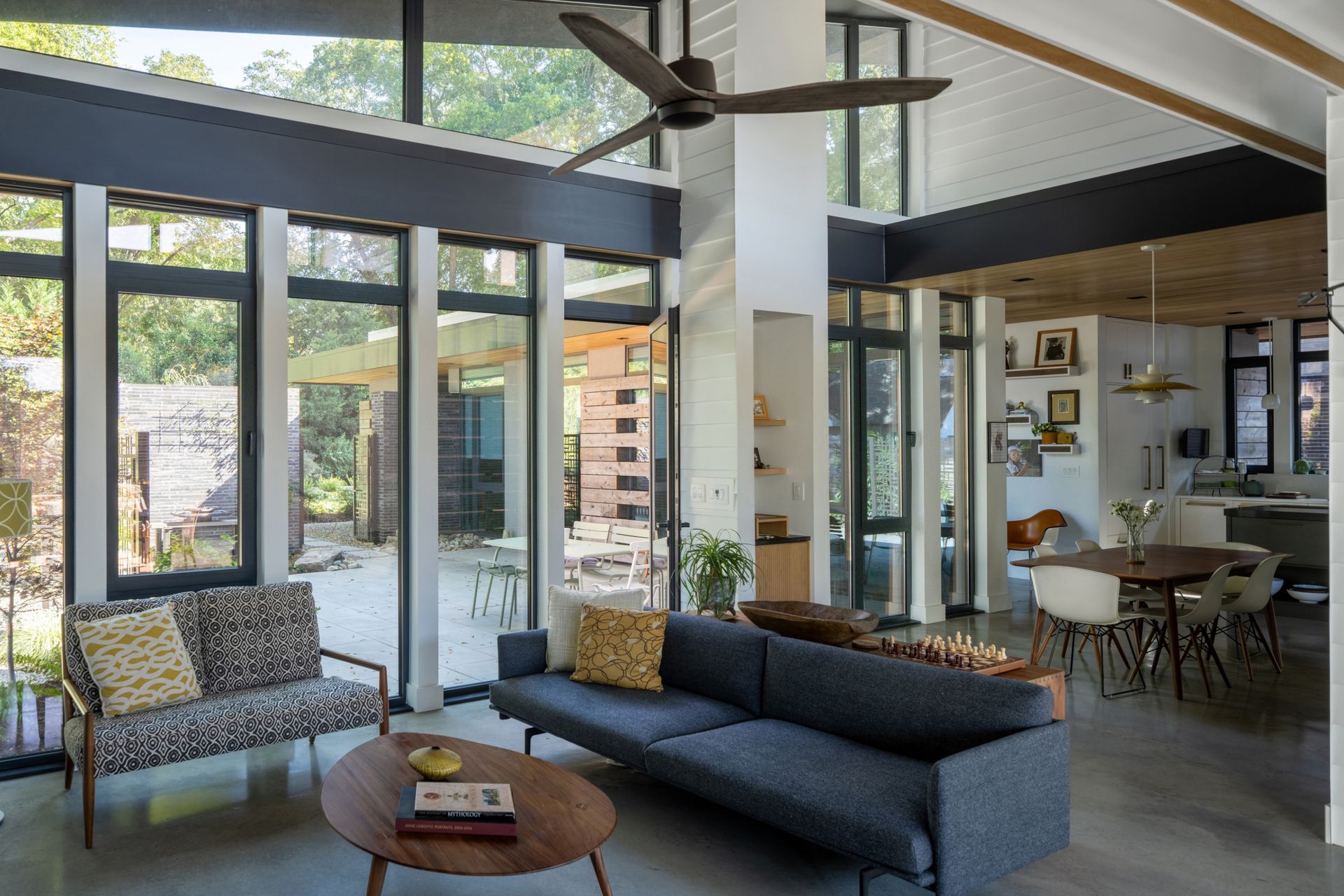 cohen-davis-residence-5-ap-compressed.jpg