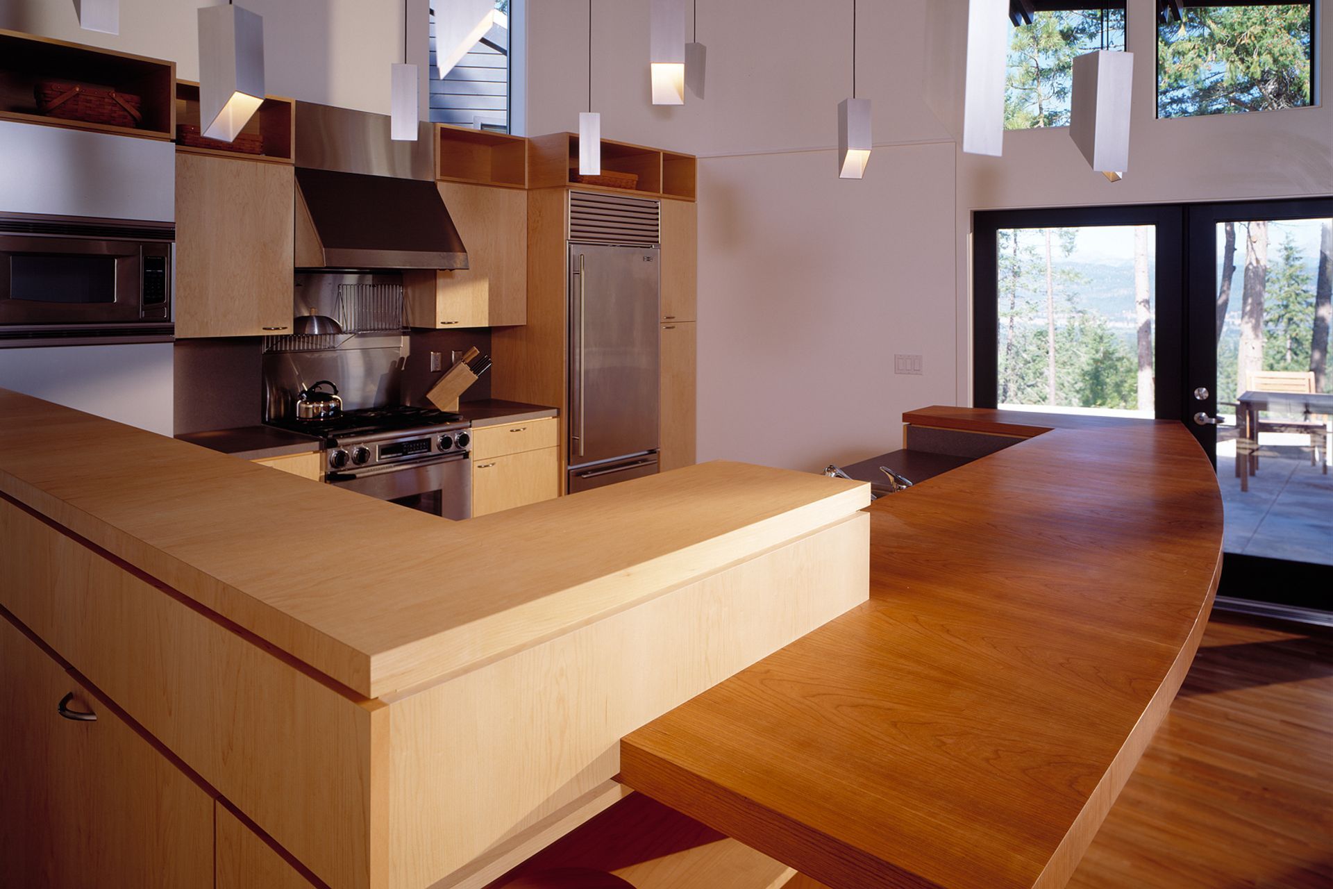 kitchenfeature.jpg