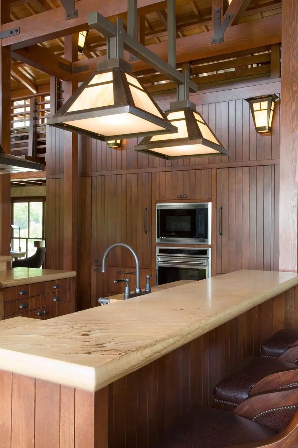 moto-x-cabin32jpg-ap-compressed.jpg