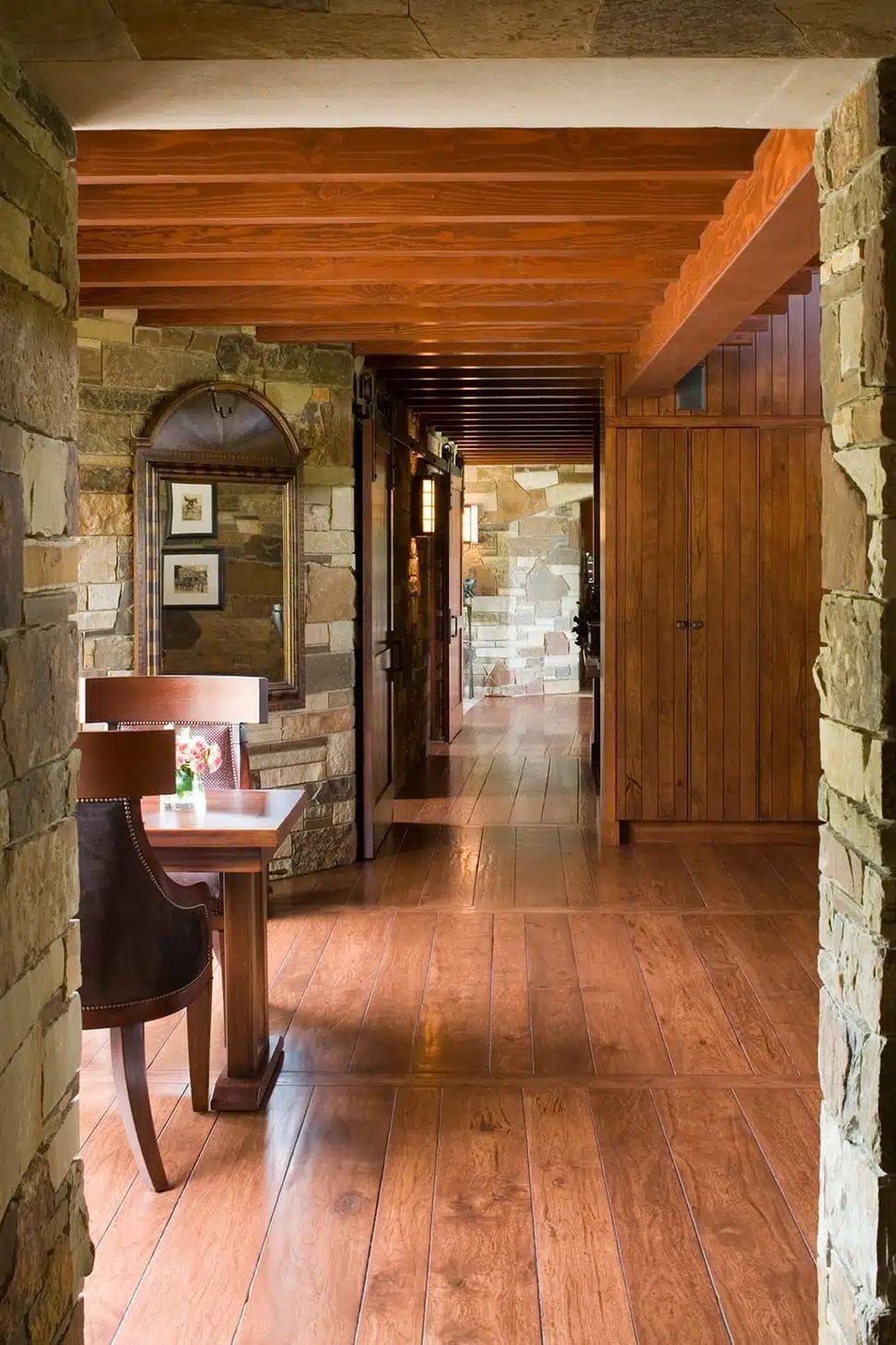 moto-x-cabin8jpg-ap-compressed-v2.jpg