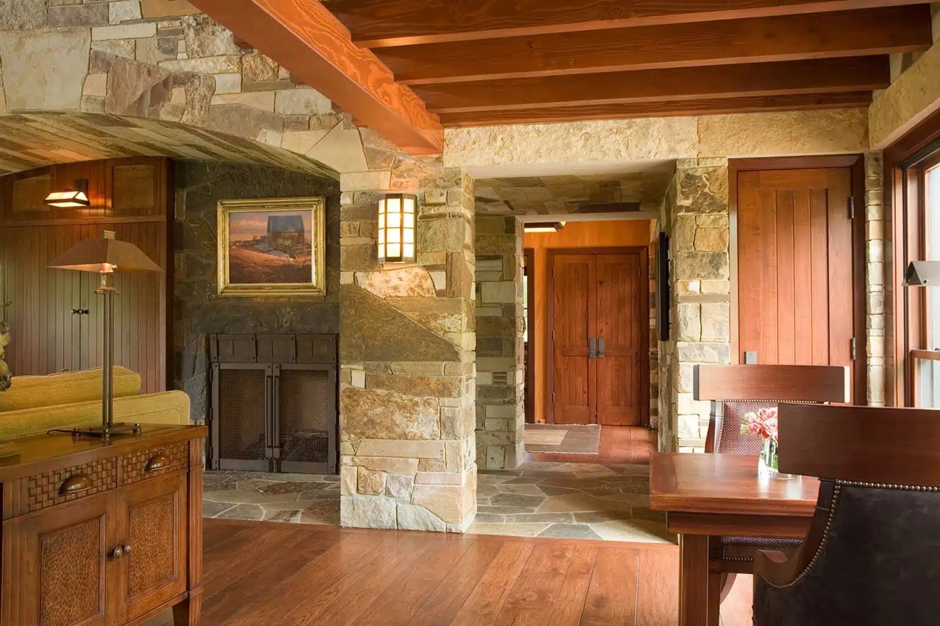 moto-x-cabin9jpg-ap-compressed.jpg